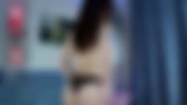 Erinn_Sky – live chatrum