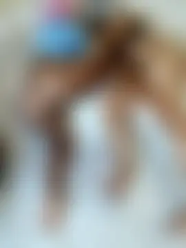 YummyHotieClits 现场聊天室