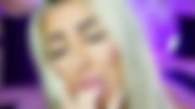 Squirt_Tanya 现场聊天室