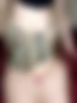 غرفة دردشة Quenn_squirt_ant_anal المباشرة