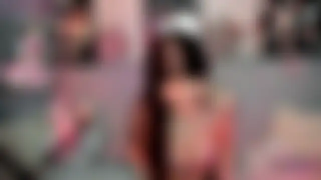 غرفة دردشة KittiMissi المباشرة