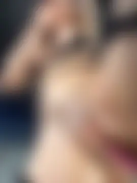 غرفة دردشة SweetieSinXXX المباشرة