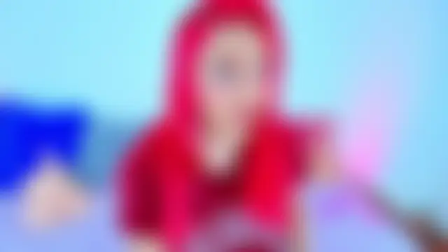 Cloee_Lovee élő chatszobája