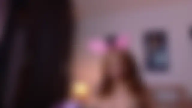 lia_valmont_01 – Naživo chatovacia miestnosť