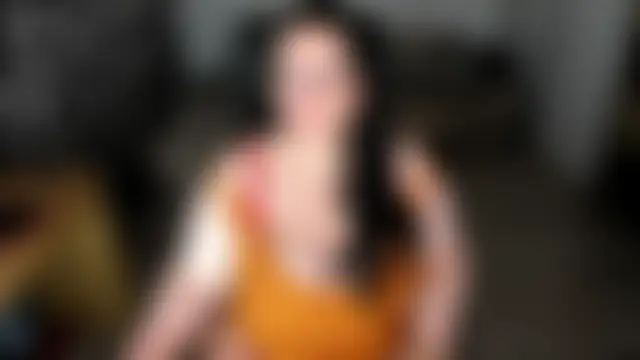 Charlotte_Diamonds live-chat rom