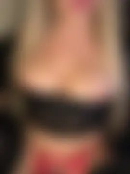 Pandora_west's Live XXX Chat