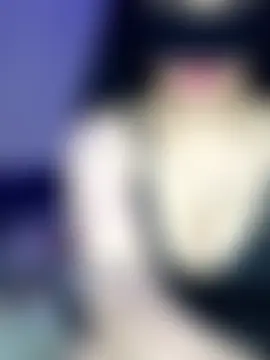 Zouzou_sexy: διαδικτυακό σόου στην κάμερα