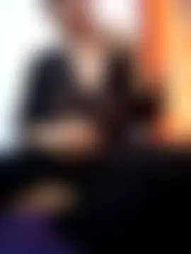 Hot_Angle's Live Chat Room