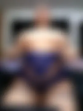 Pokazy przed kamerką – valenthottie