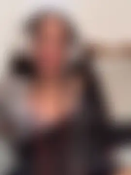 Онлайн чат HaileyDiana