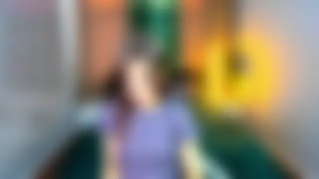 Tiffany-Grace Show in webcam