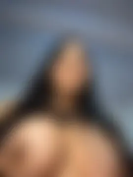 Sarahballiston_ Adlı Modelin Canlı XXX Sohbeti