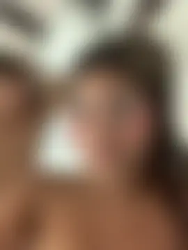 GeorgiandCoi webkamerás műsora