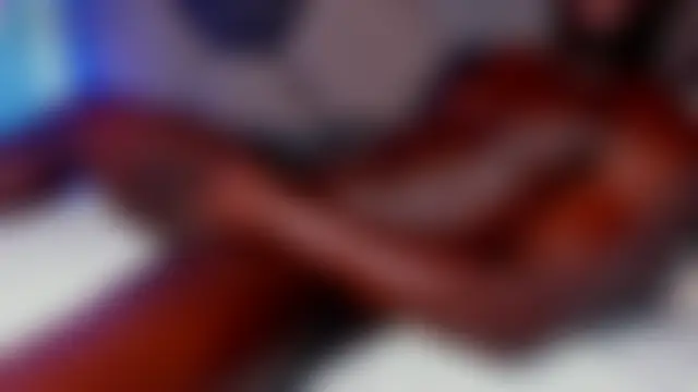 Latrellx7 网络视讯表演