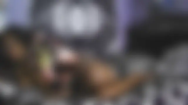 Show de webcam de UriUniverse69