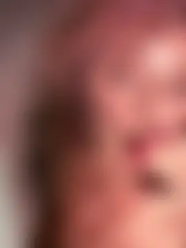 Pokój czatu na żywo – AriBeautiful