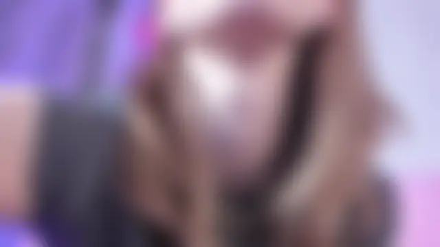 غرفة دردشة LuckySexyDoll المباشرة