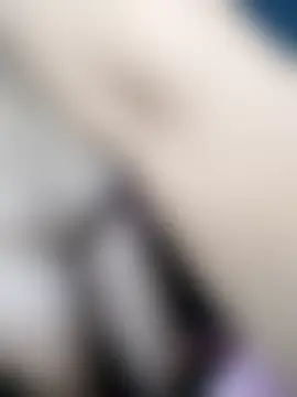 kloe-Dubois' Live Chat Room