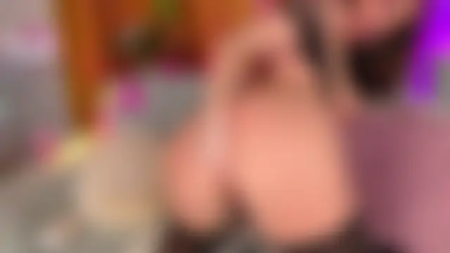 Онлайн чат SereneRhodes