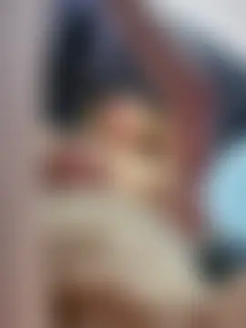 MilfNextDoor20's Webcam Show