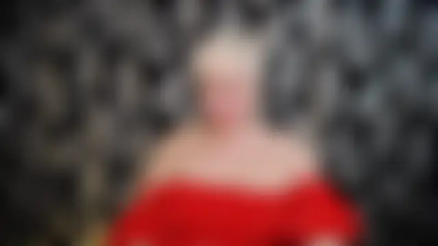 Olivia_playful – live chatrum