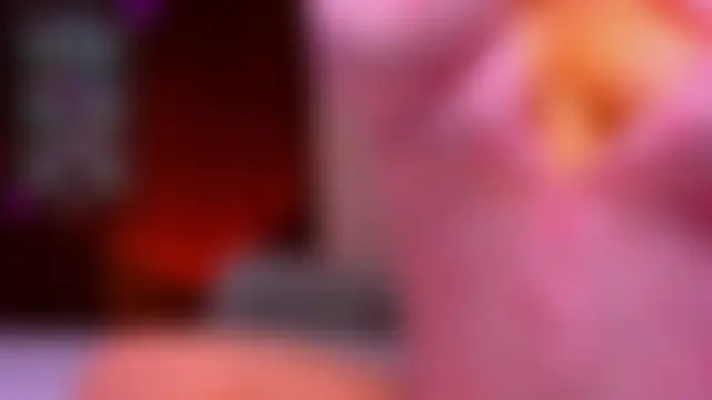 HinaJeen élő chatszobája