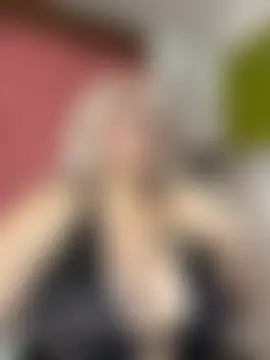 x_elena_xのライブチャットルーム