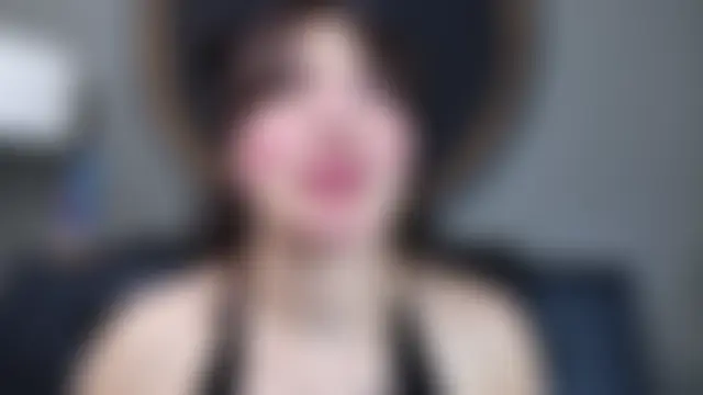 miss_sharlotte18's Live Chat Room