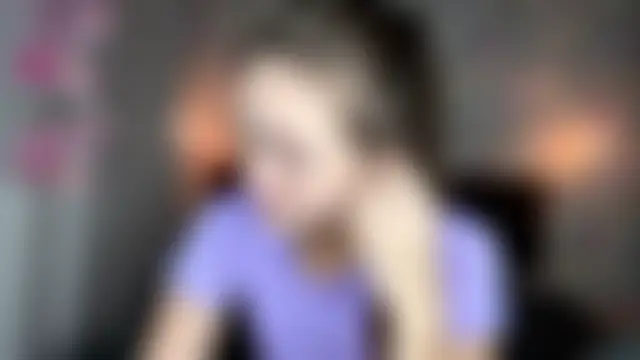 Онлайн чат LoraDavi