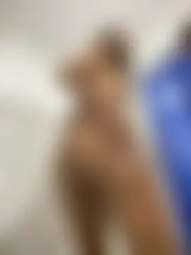 XXX chat uživo modela GeorgiandCoi