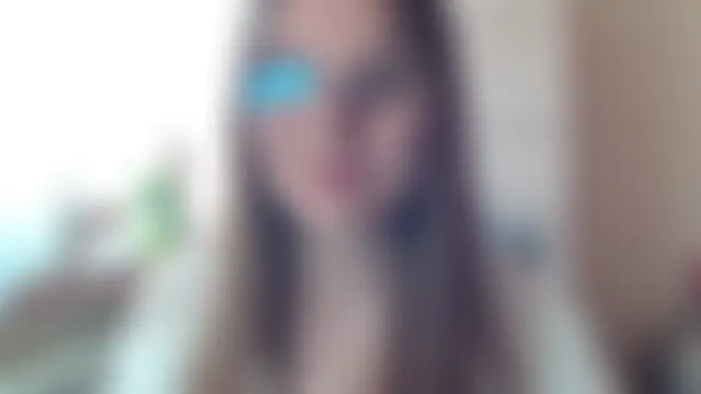 Chat soba uživo modela LooveELLYx