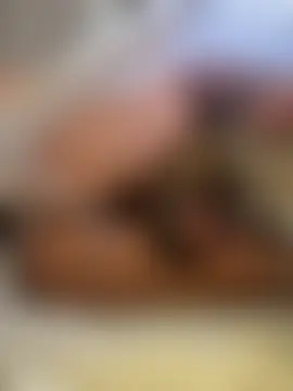 Chat soba uživo modela ROUSSH