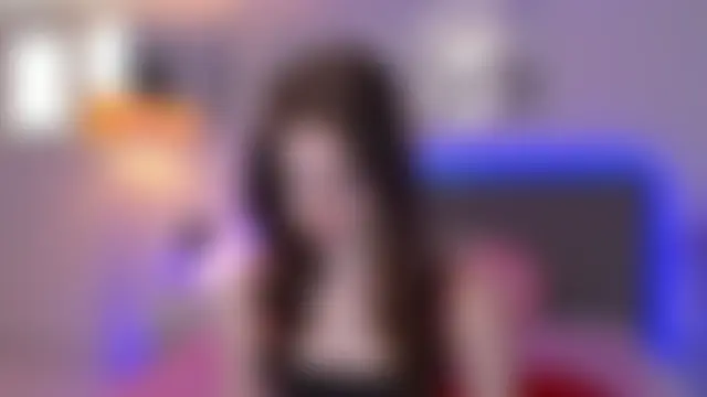 Chatroom XXX en direct de LuisaClover