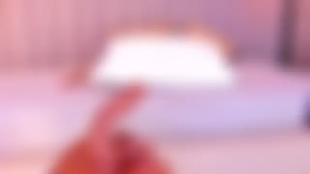 cherry_monroe: δωμάτιο απευθείας συνομιλίας