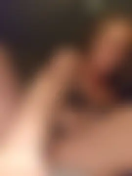 SultrySummer68 现场聊天室