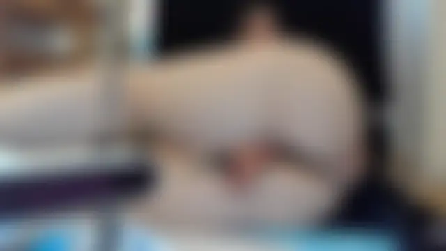 Sala de chat en directo de ada_in_europe