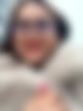 Alana_Loveee – Naživo chatovacia miestnosť