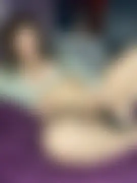 Queen_CamiXO – Naživo chatovacia miestnosť