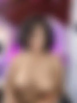 Phòng Chat Trực Tiếp DannaBerry