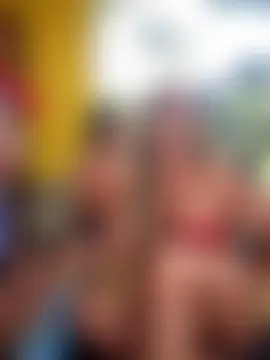 Phòng Chat Trực Tiếp anita1976