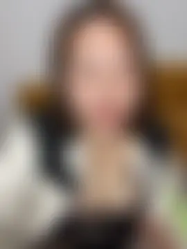 غرفة دردشة Cherry_258 المباشرة