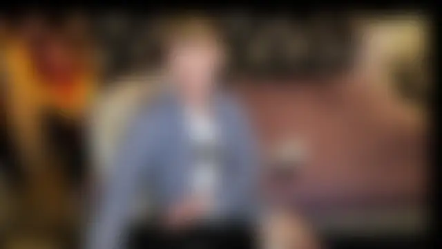 Vuitton's Webcam Show