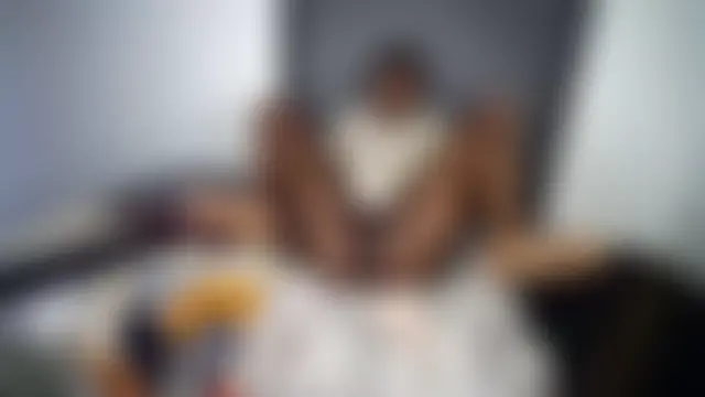 Royal-Ebony লাইভ চ্যাট রুম