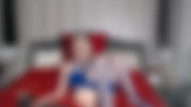 LuanaColucci লাইভ চ্যাট রুম