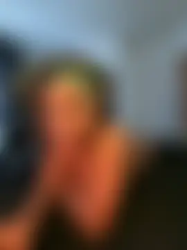 Pokazy przed kamerką – TheRealOshunQueen