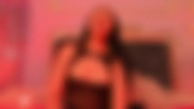 Pokój czatu na żywo – MeganStorms