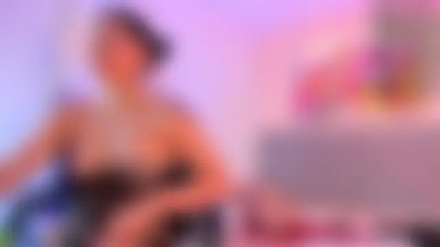 sweetrose_01's Live Chat Room