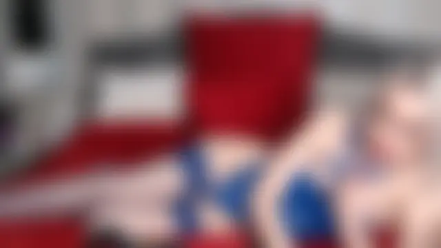 LuanaColucci লাইভ চ্যাট রুম