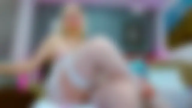 katia_supreme2 Adlı Modelin Canlı Sohbet Odası