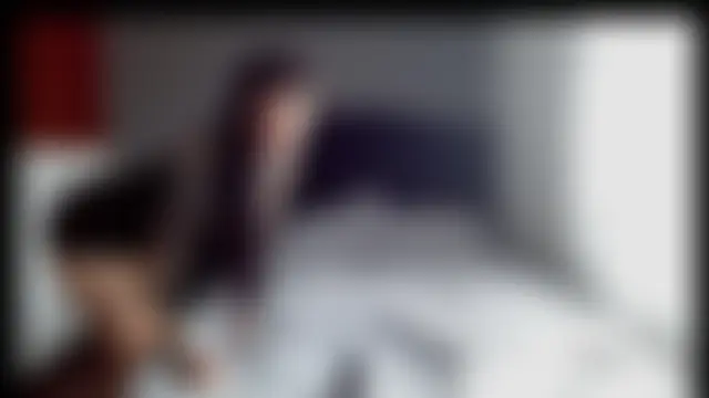 Emilia_1995 লাইভ XXX চ্যাট